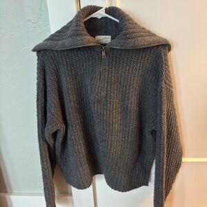 Universal Threads dark grey quarter zip! size small